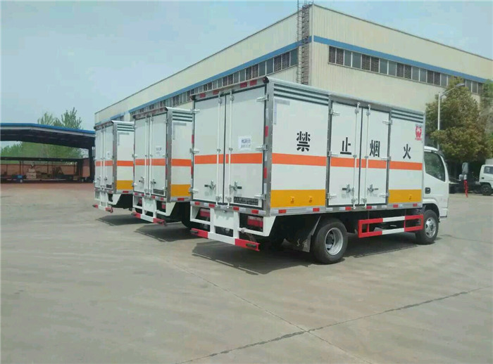 小型易燃气体运输车 危险品运输车