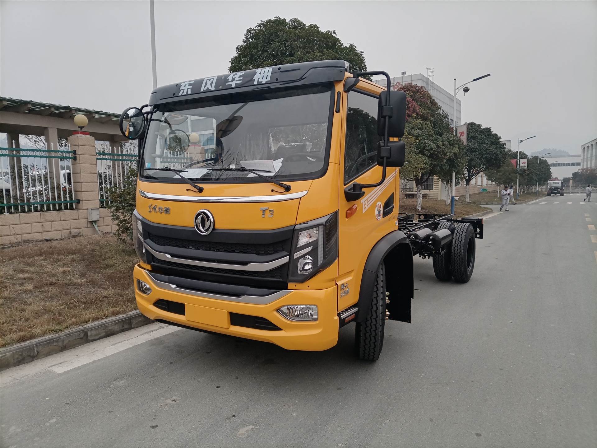 东风云内170马力国六4x2自卸车42米渣土车厂家直销