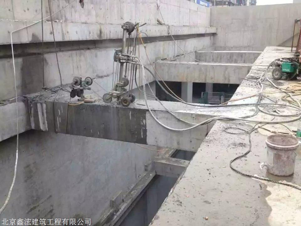 阿拉善盟切割钢筋混凝土绳锯混凝土静力拆除队伍全国施工
