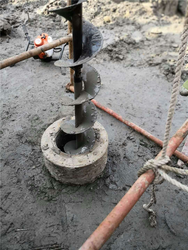 管桩芯掏土机桩孔洞清理淤泥工具