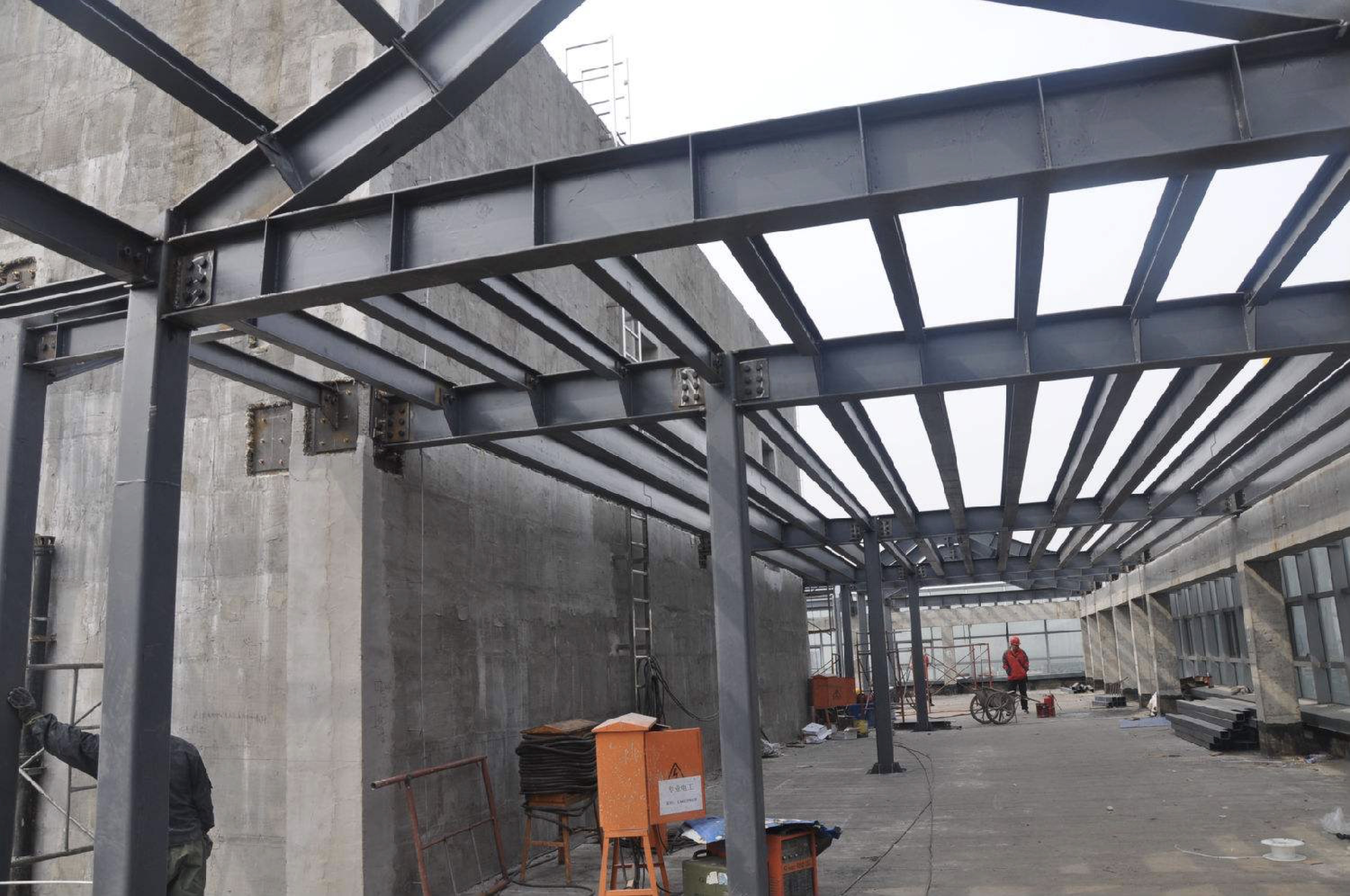 四川钢结构生产加工厂家钢结构设计加工安装