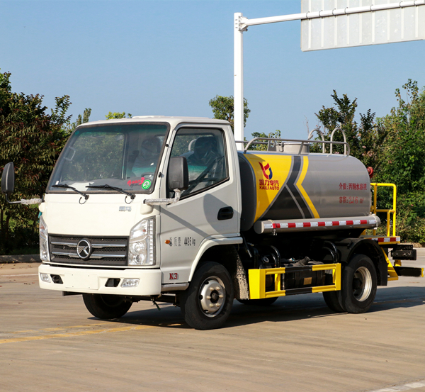 凯马蓝牌小型绿化洒水车 包上户蓝牌小型工地洒水车