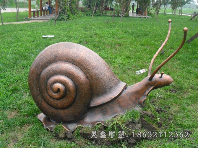 蜗牛动物景观雕塑
