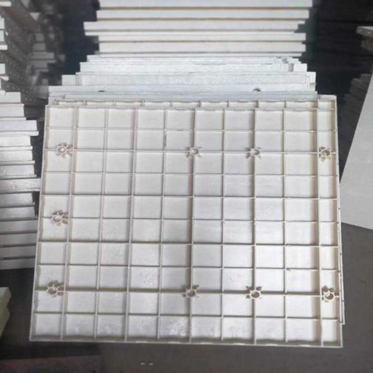 云南钢沃贸易有限公司 产品展厅>怒江塑料模板价格 厂家批发轻便安全