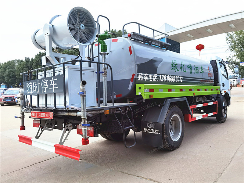 解放j610方运水车