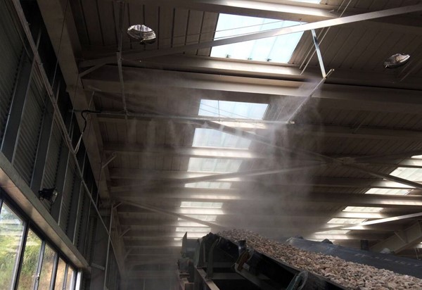 喷淋除尘环保设备厂家车间喷雾降尘设备价格