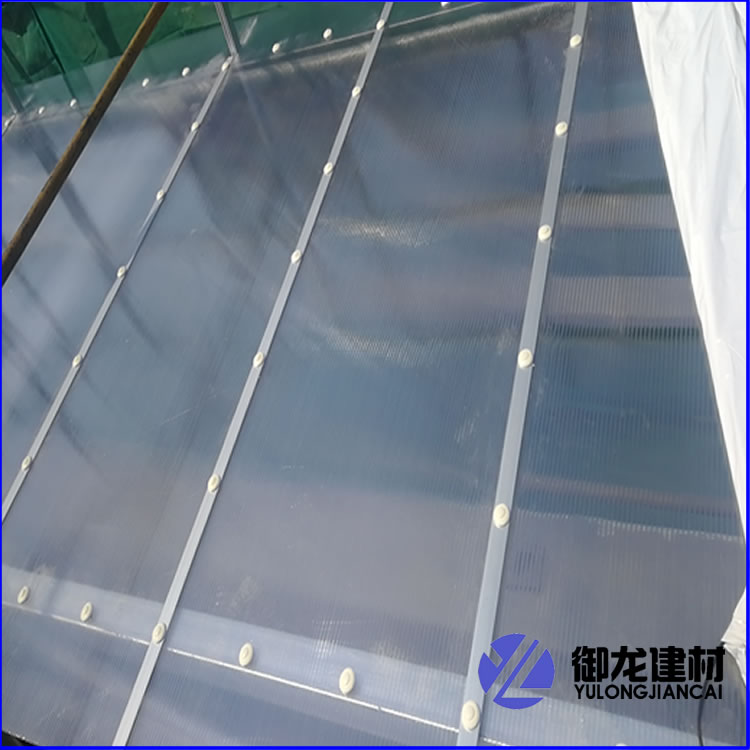 曲阳阳台透明阳光板中空双层阳光板pc聚碳酸酯阳光板价格