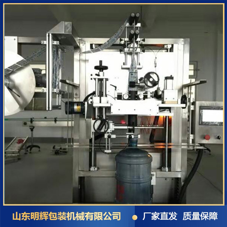新型大桶水灌装机生产制造桶装水灌装机性能稳定明辉机械