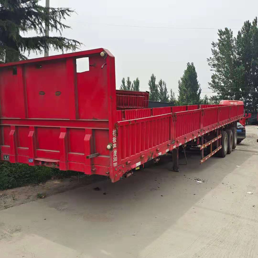出售二手13米侧翻挂车二手标箱侧翻半挂车