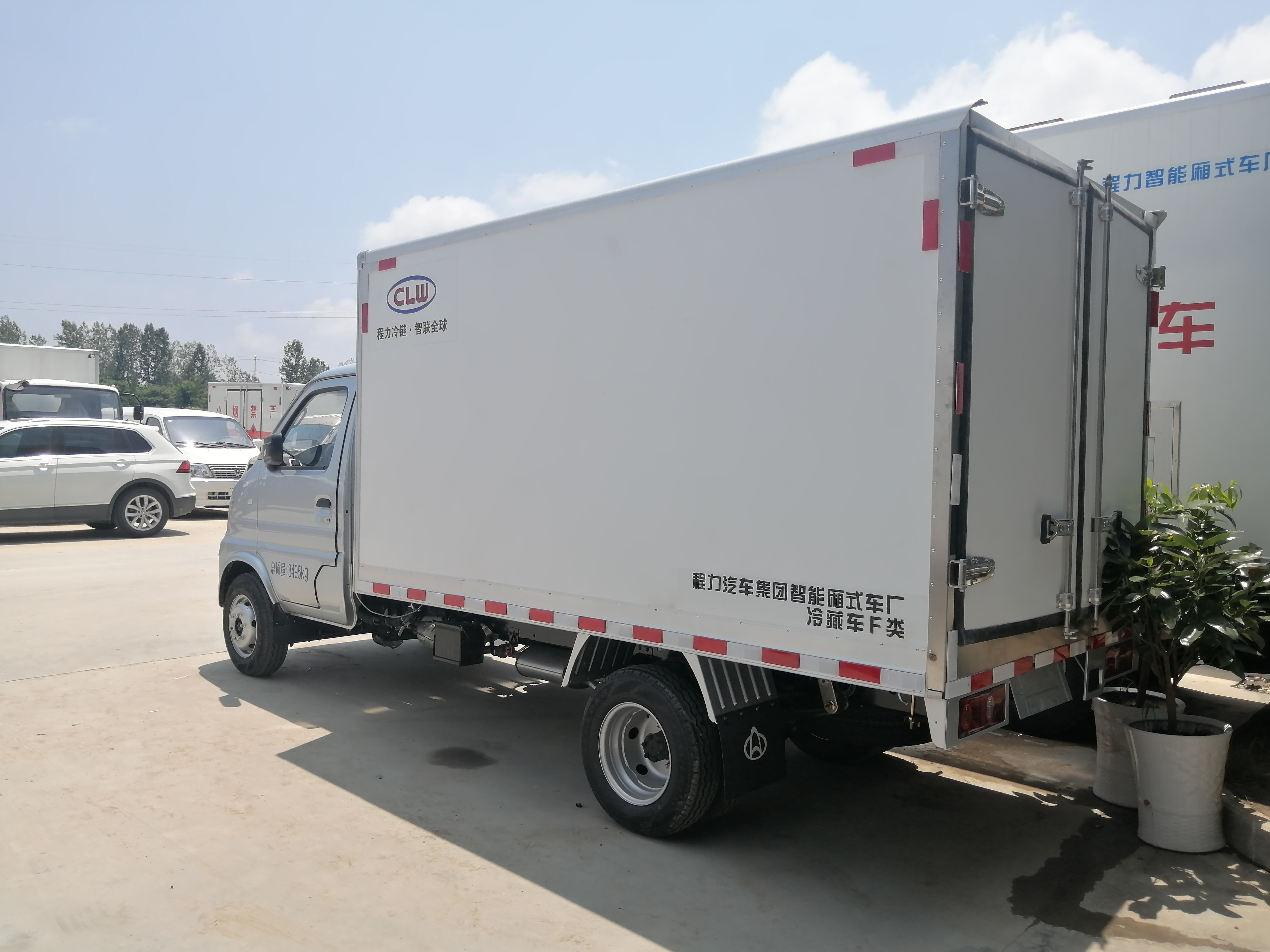 3米2冷藏车长安神骐t20冷藏车7方市区冷鲜果蔬冷链车厂家直供