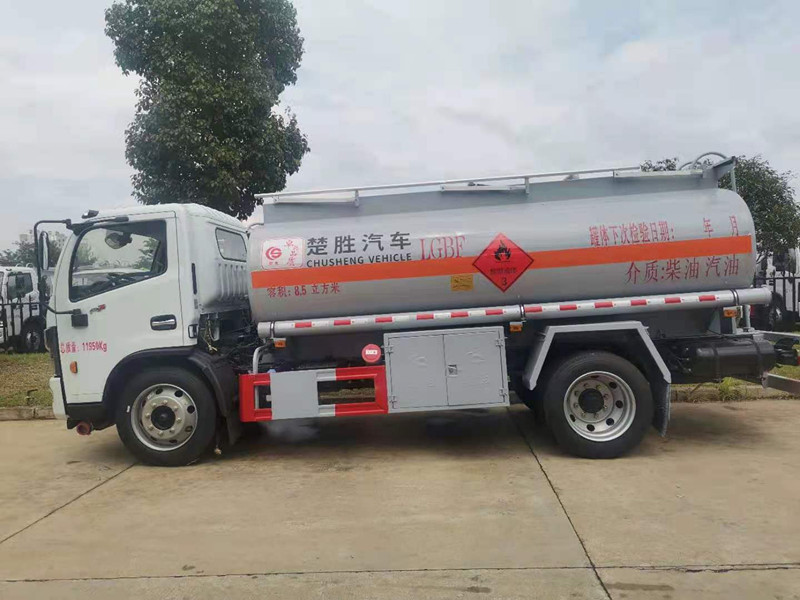 油罐车 10吨油罐车 10吨加油车 国六10吨12吨油罐车现车价格