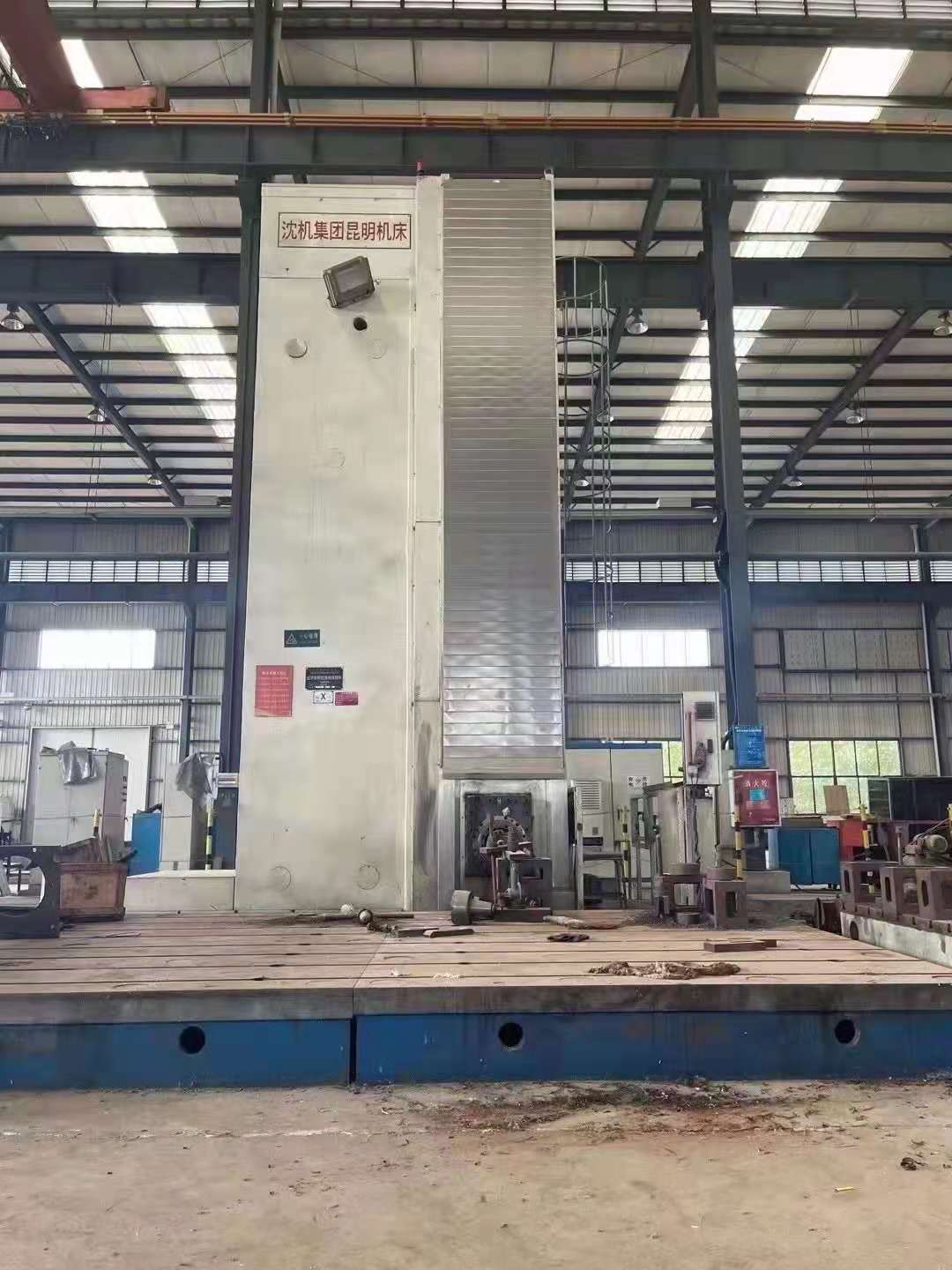 各型号加工中心,平轨和斜轨数控车,普车,镗床,磨床,铣床,摇臂钻,压力