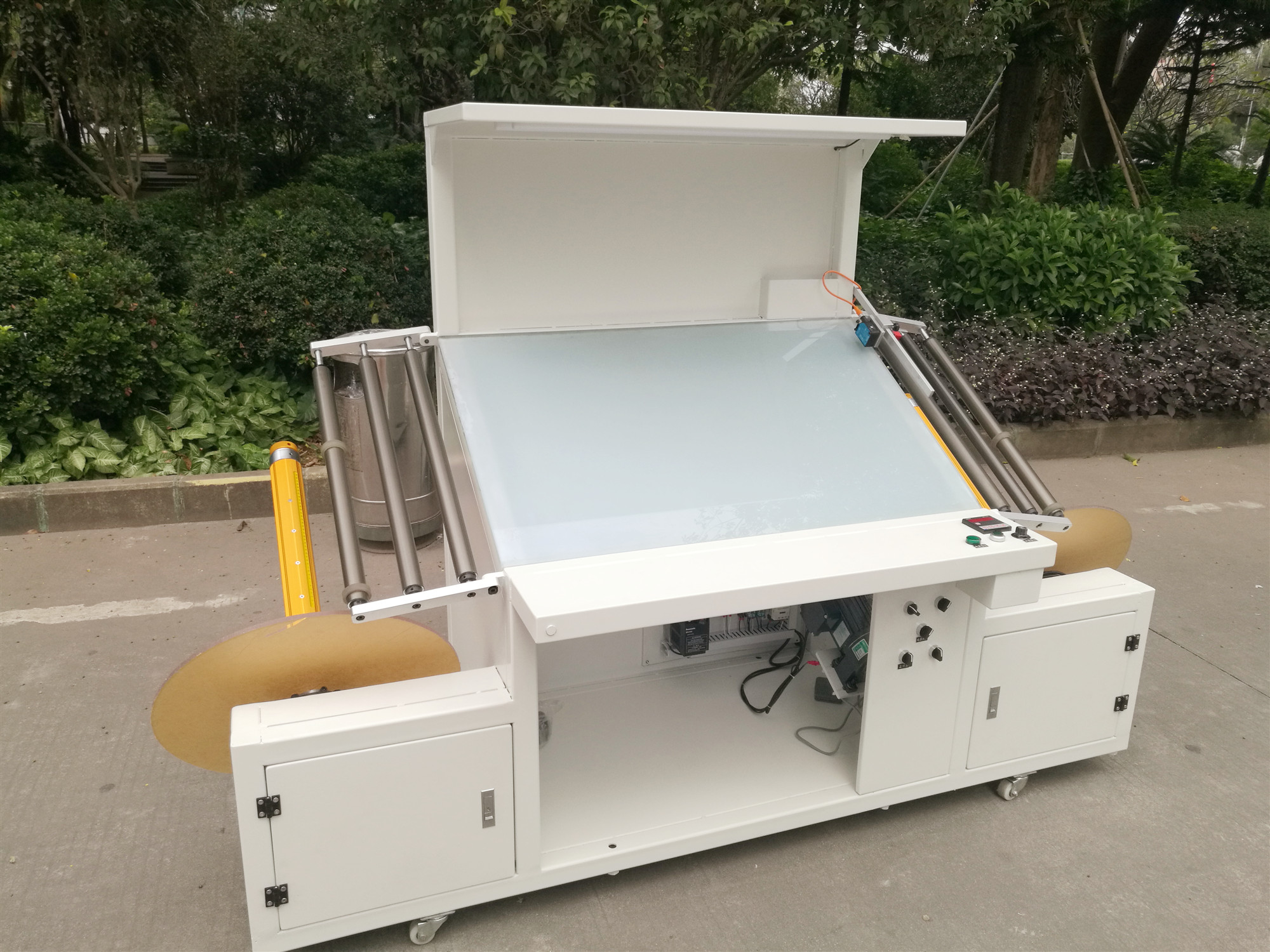 卷对卷标签品检机 复卷品检机 小型品检机厂家