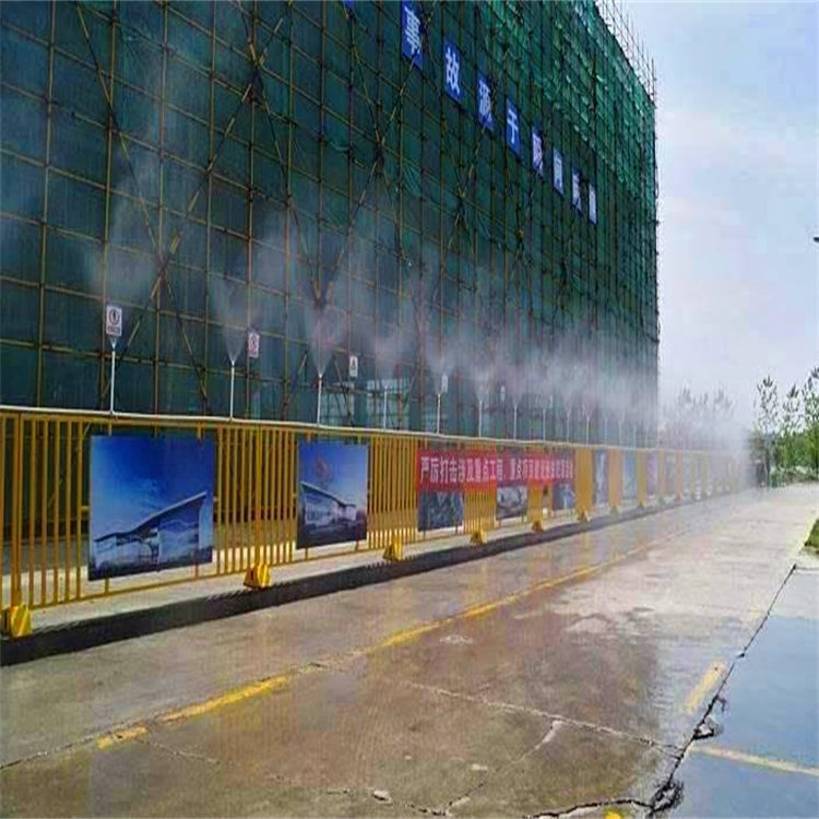 完美世界竞技平台喷淋降尘装备进100个工地 高射风炮为工地“洗澡”