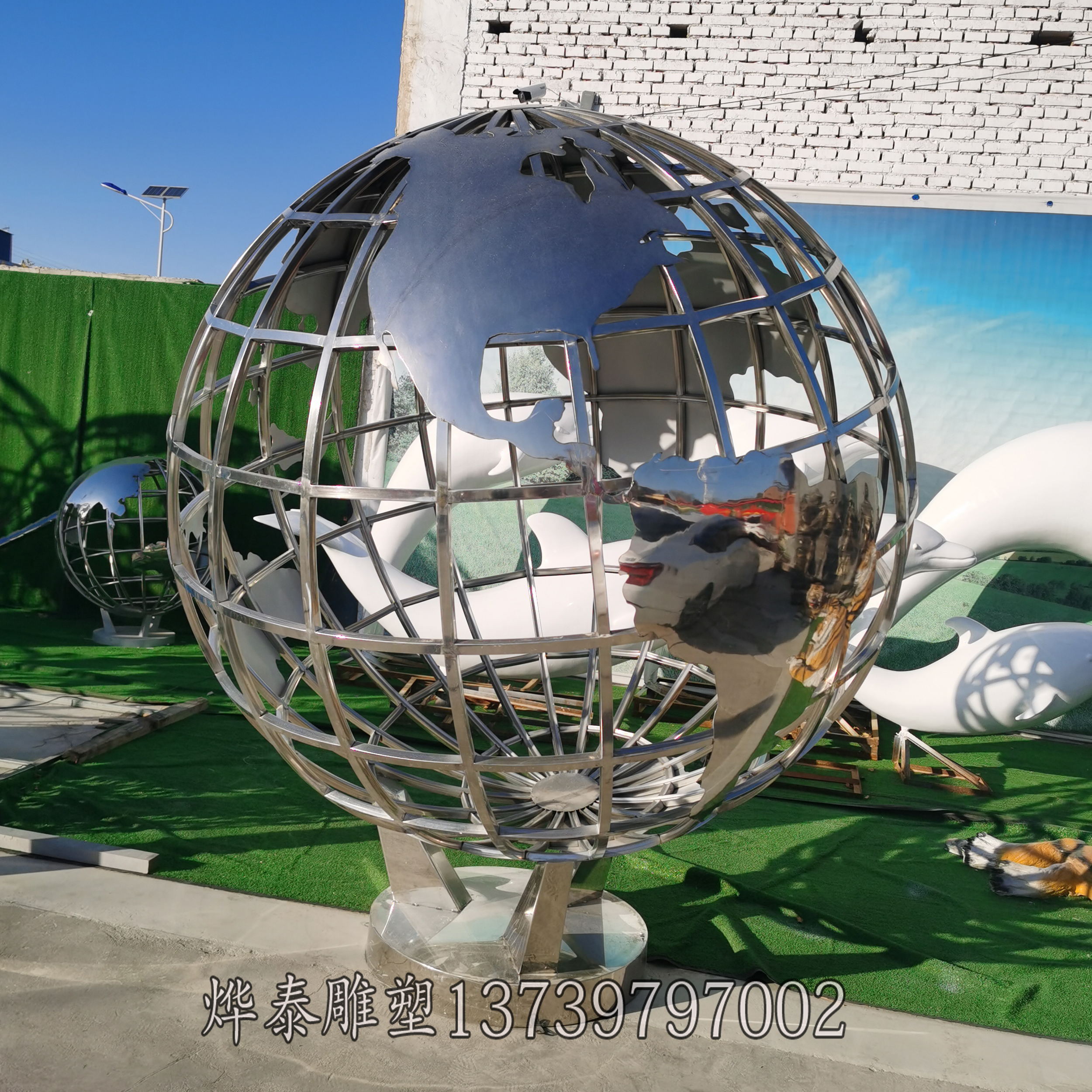 校园不锈钢地球仪雕塑北京不锈钢雕塑地球仪厂家