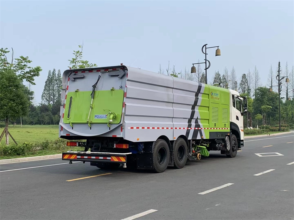 扫路车厂家道路清洗扫路车隧道扫路车