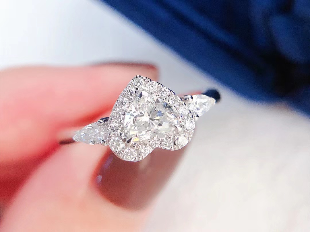 50分gia心形钻戒32分伴钻结婚戒指订婚礼物天然钻石裸石批发