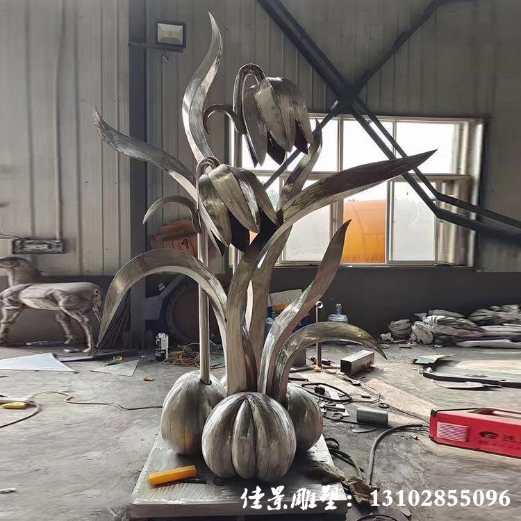 不锈钢雕塑公园摆放 紫色兰花景观雕塑