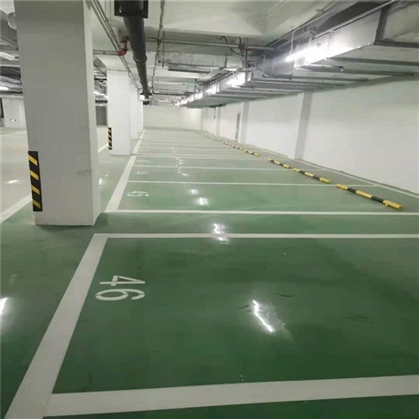 河北停车场划线-地面导向标识线箭头队伍迅速上门施工