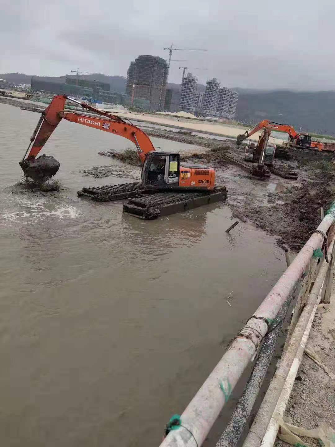 台州长臂水上船挖掘机租赁湿地