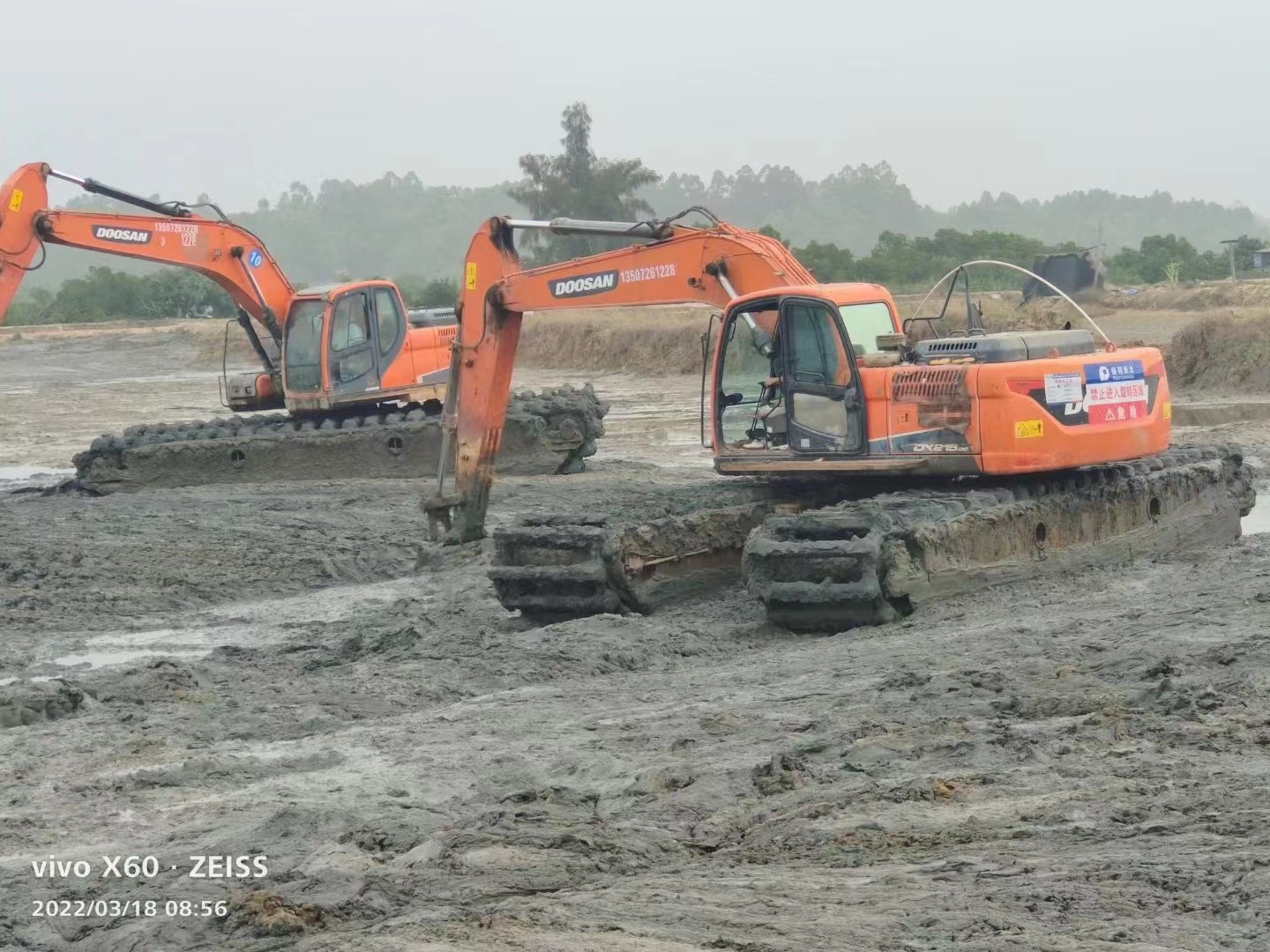 乌海水陆挖机租赁附近全国服务