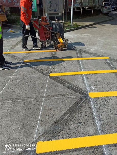 秦皇岛青龙停车位划线施工队-景区停车位划线施工队