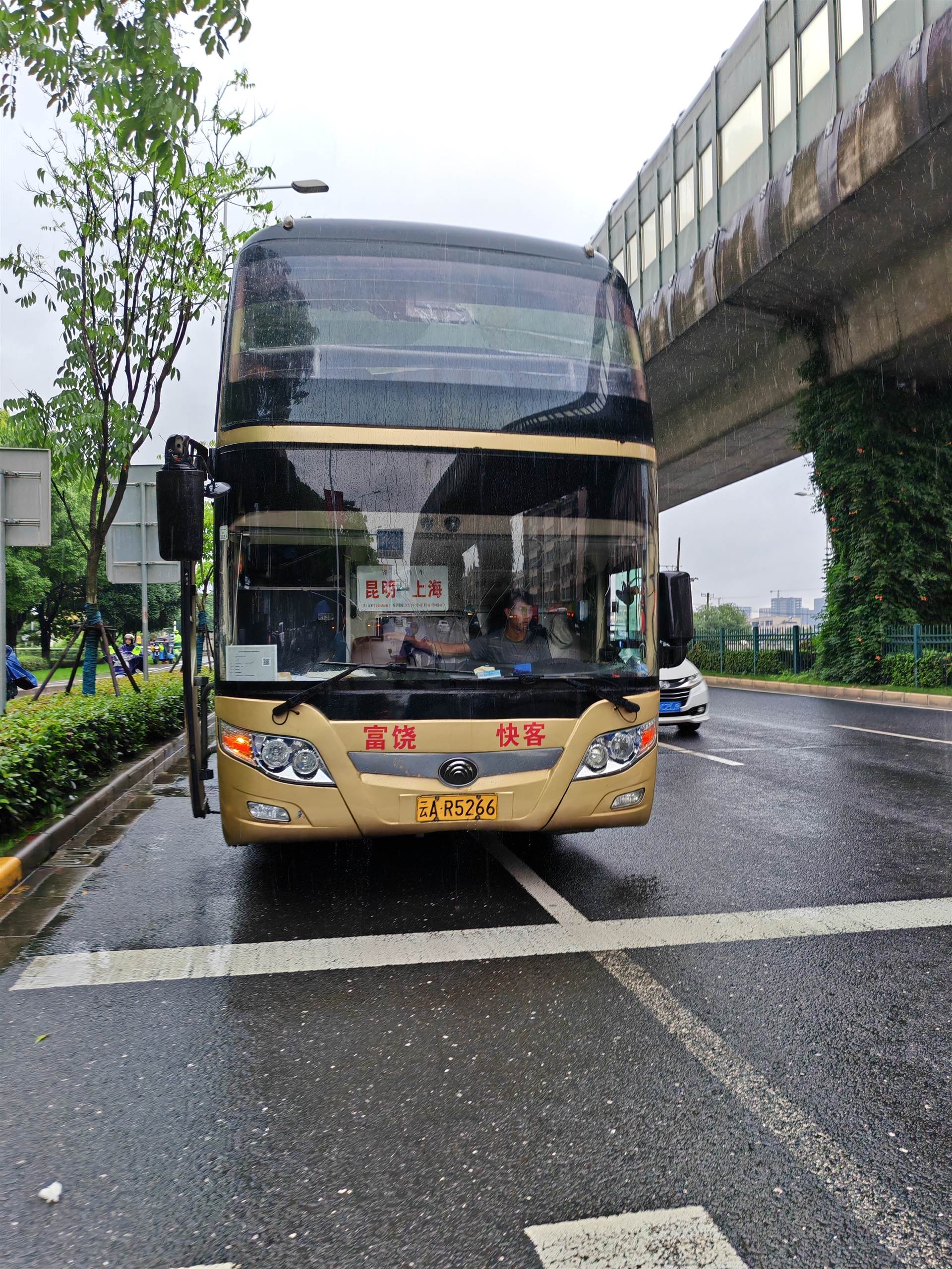 推荐:扬州到旺苍长途汽车始发长途客车