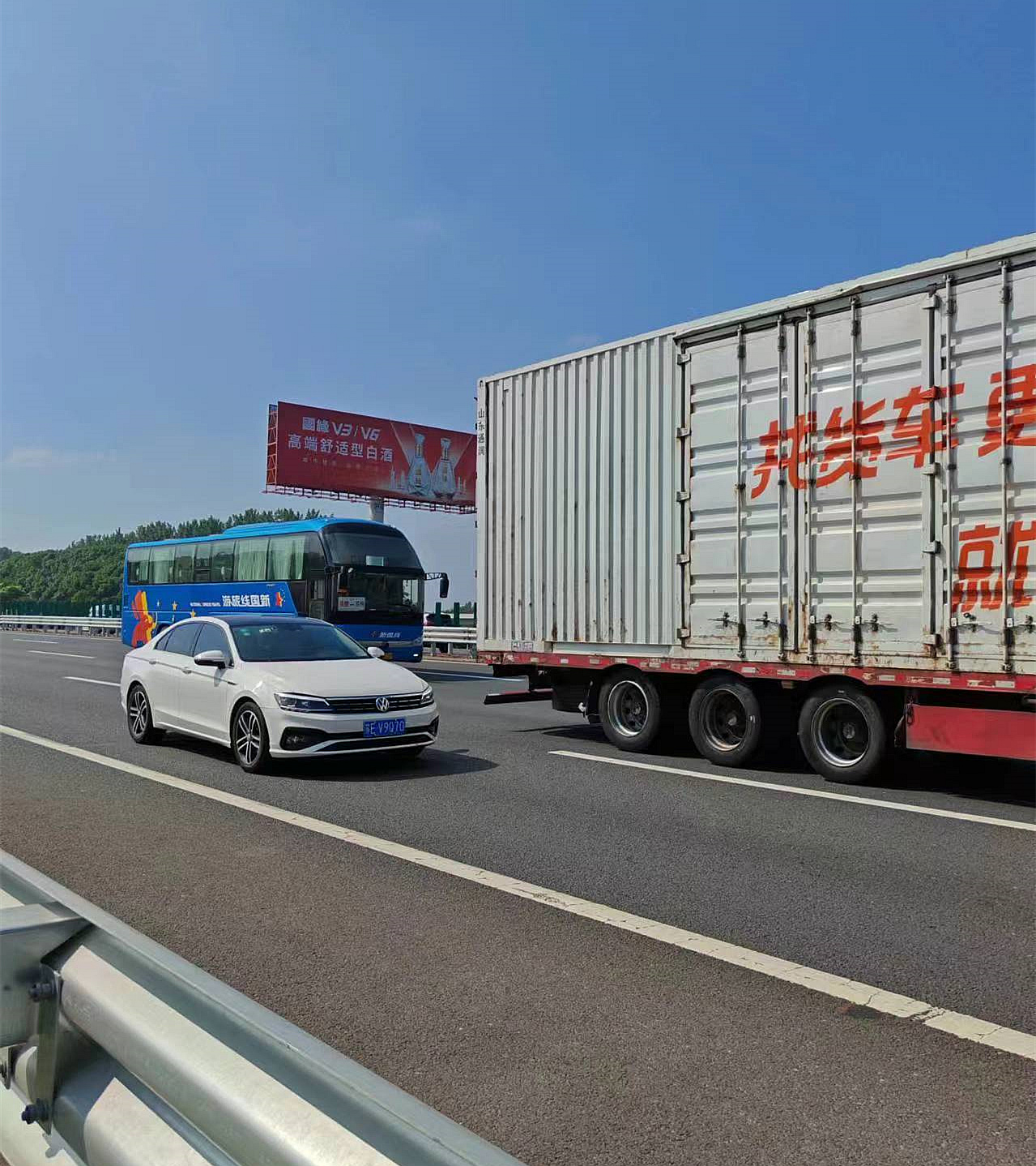 江阴到凤冈长途客车发车时间/客车