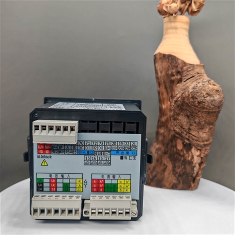 宸旭智能 Acuvim300 多功能复费率表具备数显