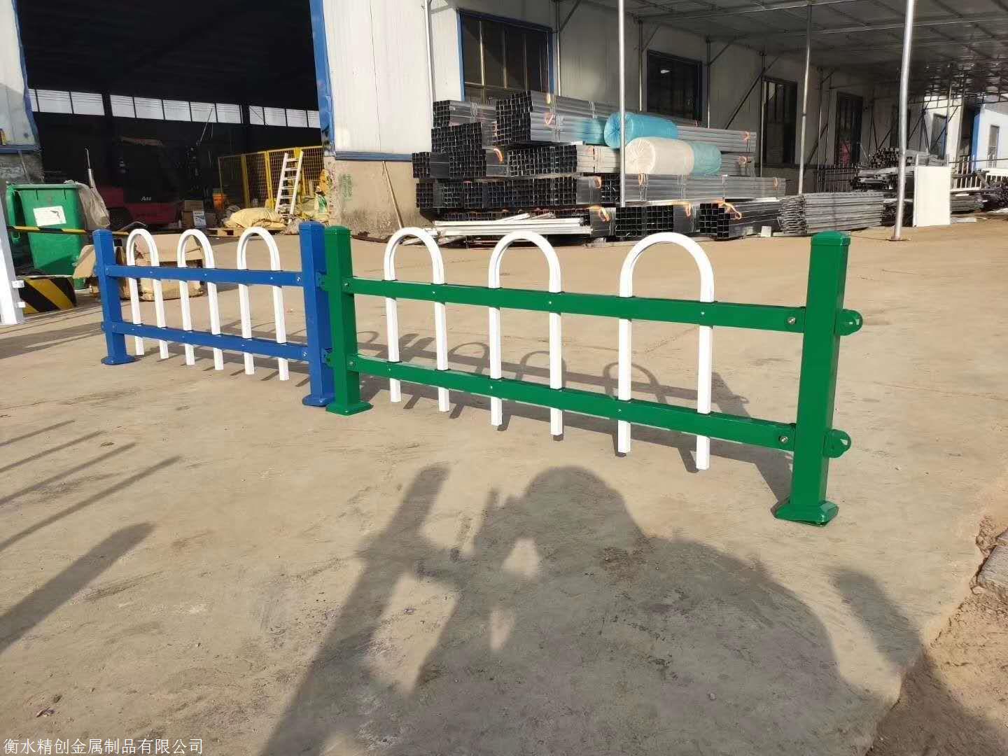 石家庄公园草坪护栏 厂家 精创金属铁艺护栏