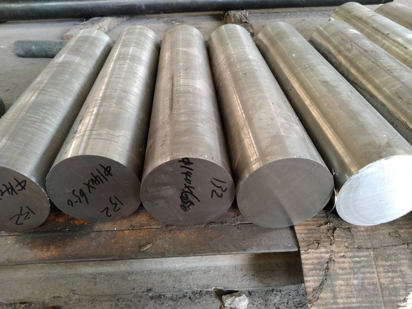 f6nm圆钢无锡a182f6nm不锈钢圆钢现货批发零售