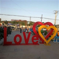 不锈钢爱心雕塑，心形不锈钢雕塑