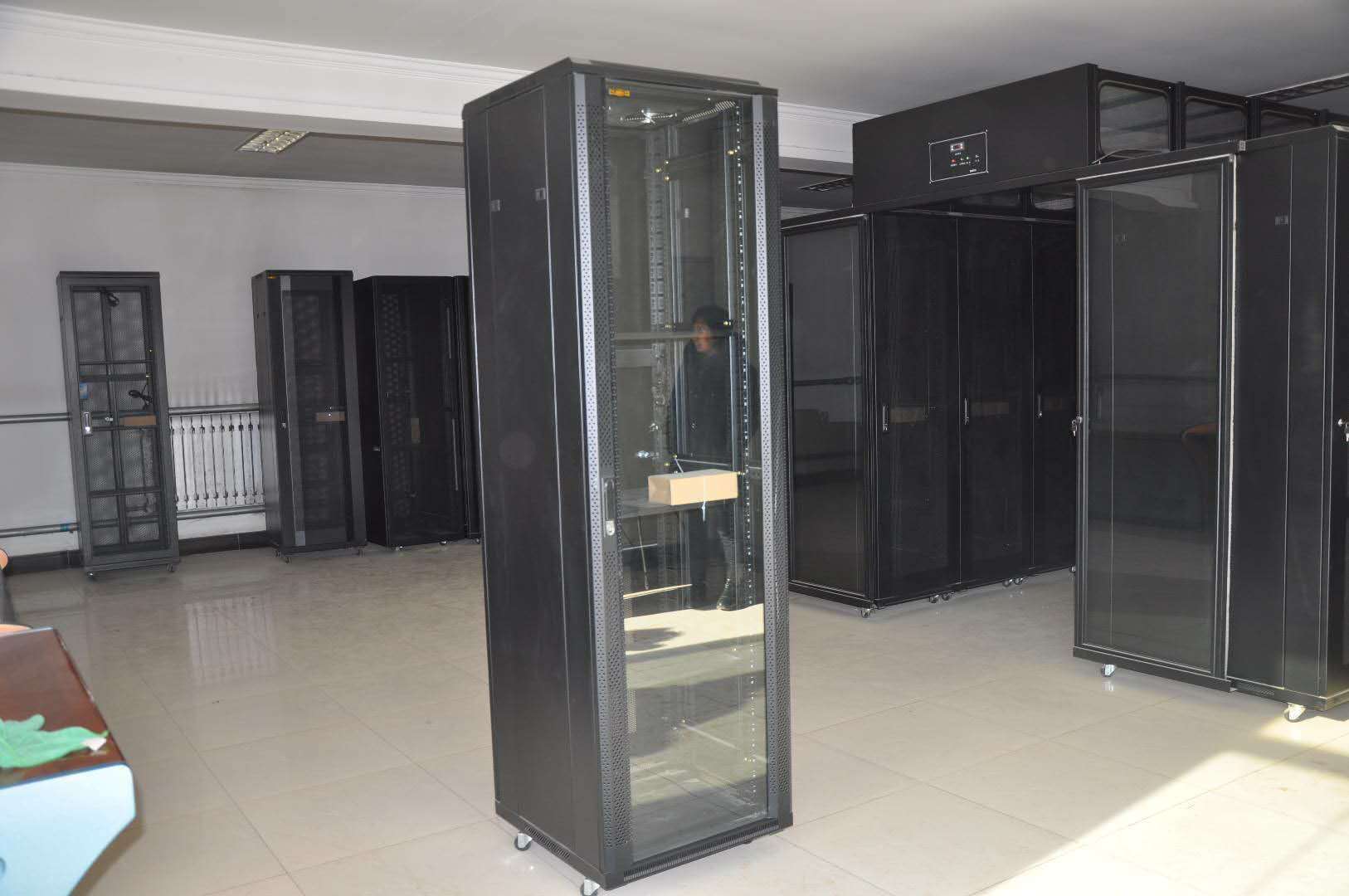 济南网络机柜厂家电话