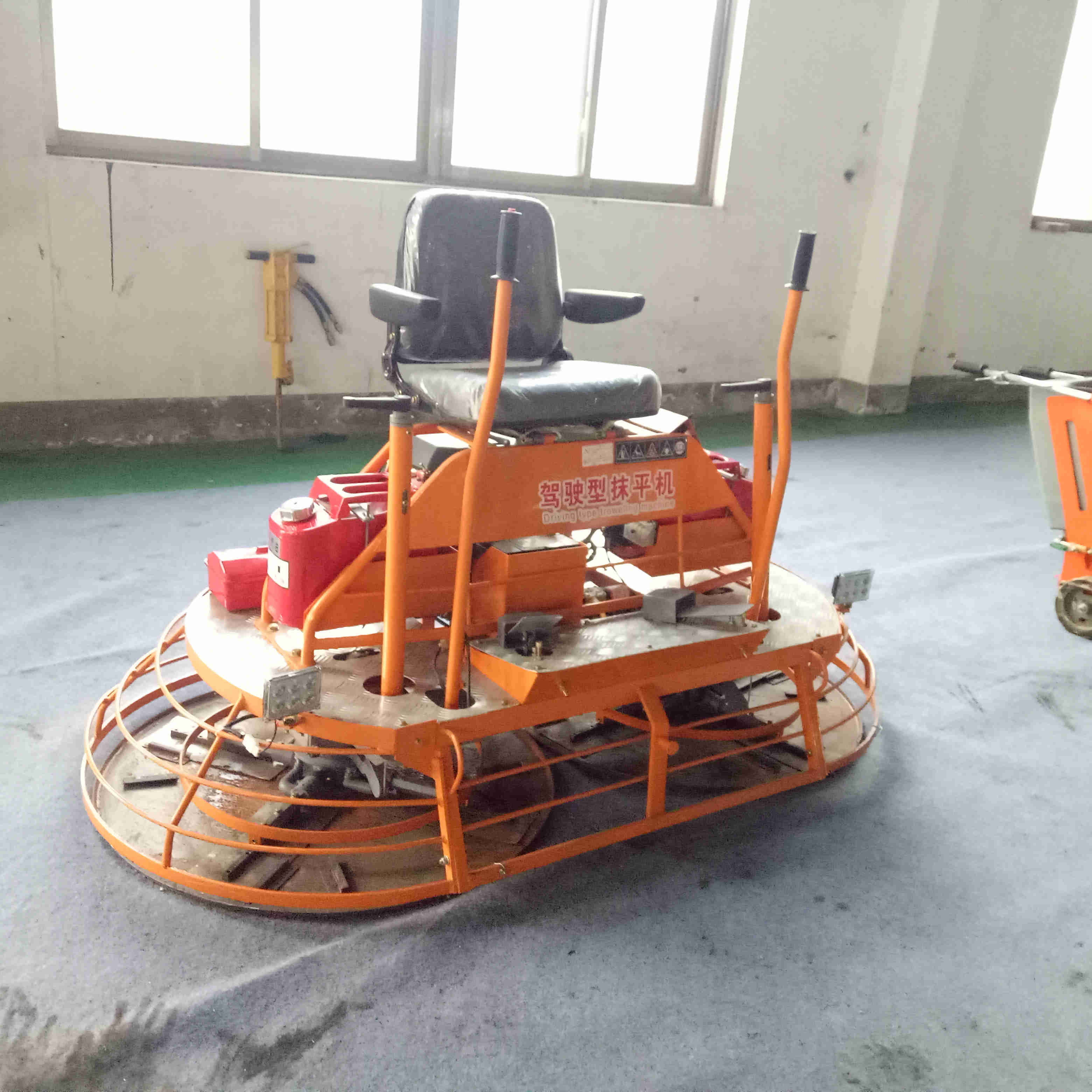 混凝土路面自走式路面提浆机 自行盘地下车库磨平机图片 详情