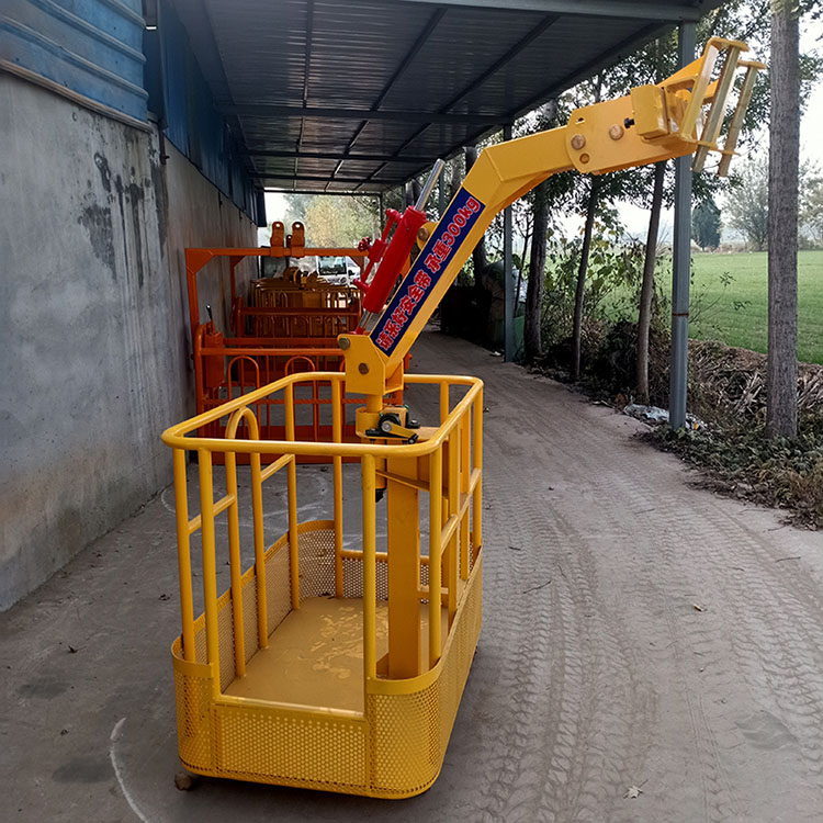 三一吊车*吊篮 厂家定做自动调平吊车顶框 广告牌安装吊车吊篮