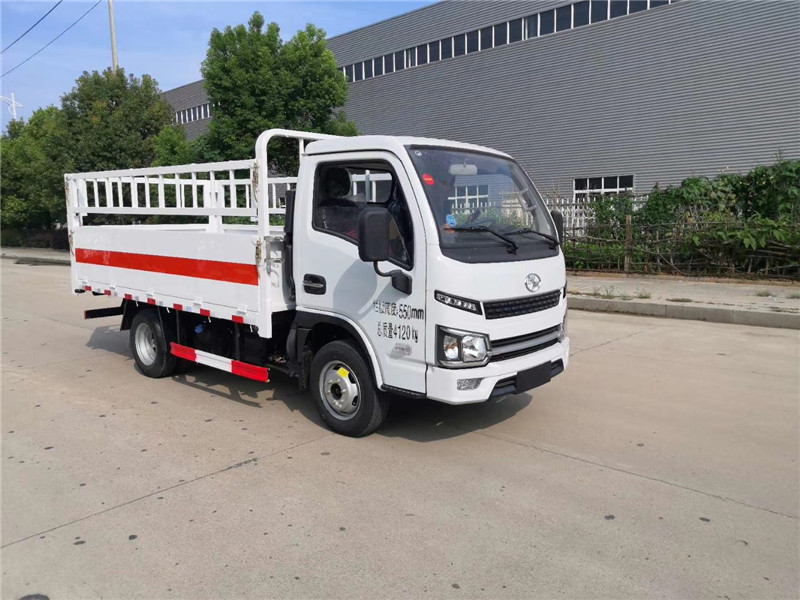 2吨蓝牌气瓶运输车