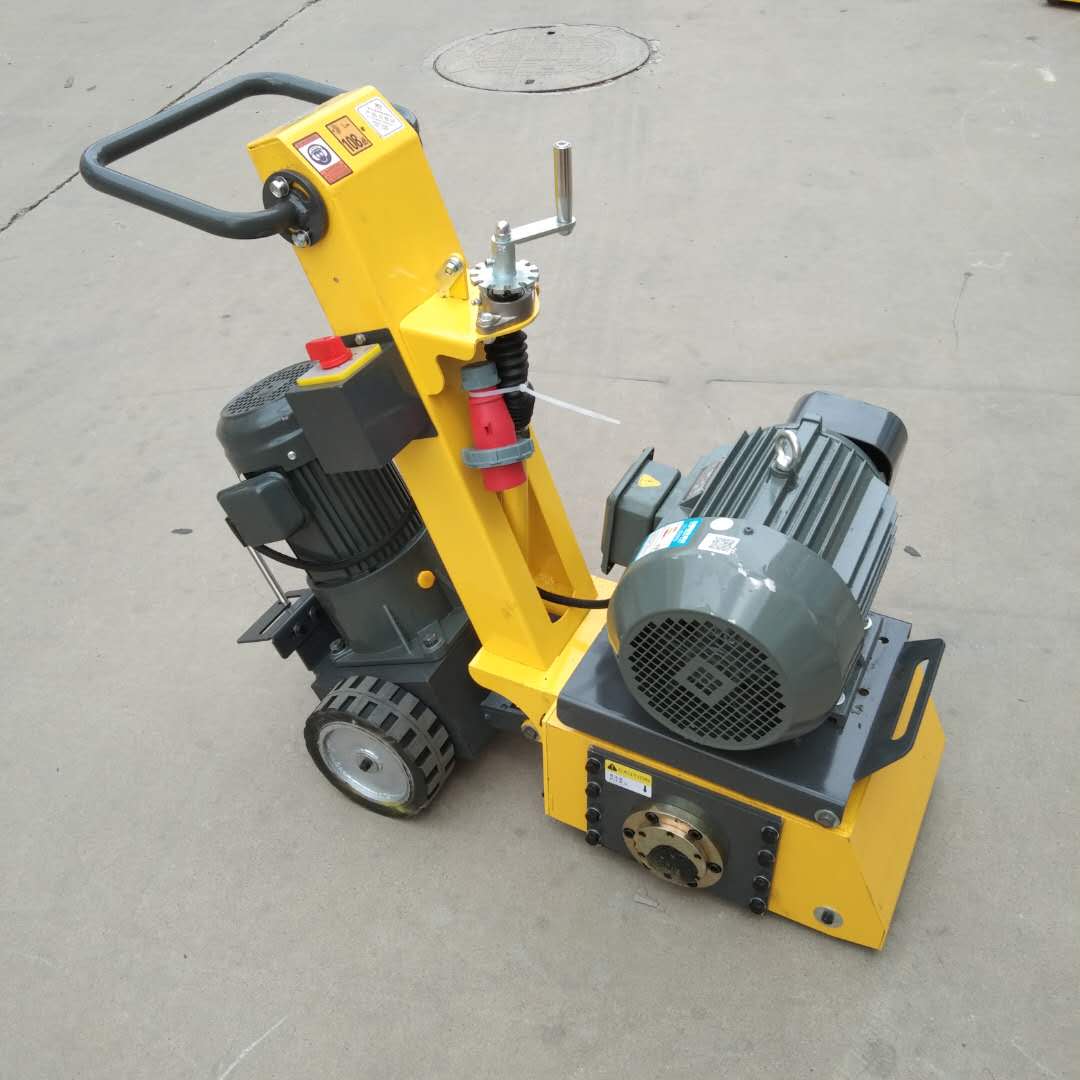 旧路面翻新铣刨机 自走式电动铣刨机 水泥路面拉毛机