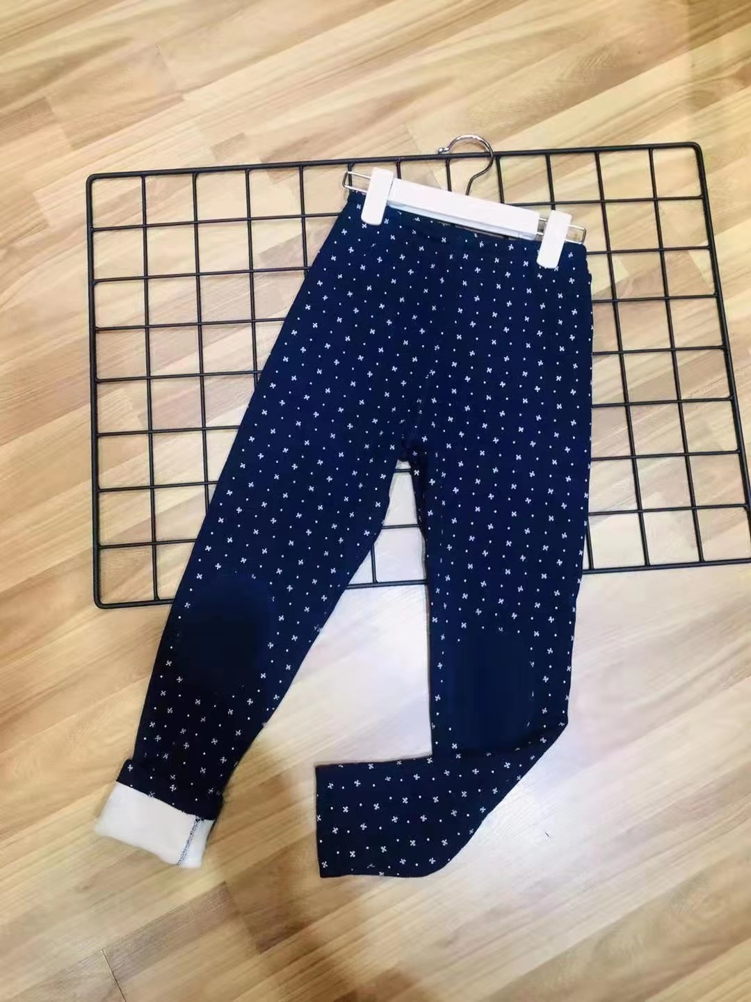 2019新款加绒加厚牛仔秋裤批发棉麻品牌童装尾货批发