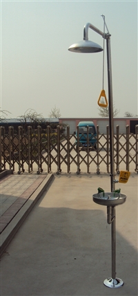 安庆X-1复合式洗眼器 马鞍山0759立式洗眼器 宣城0782便携式洗眼器