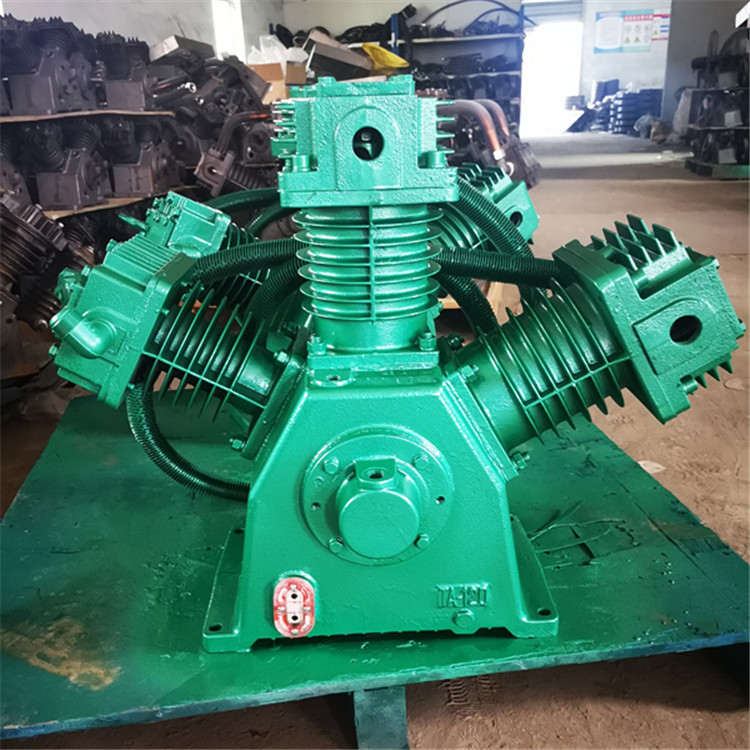 c,风炮打石头配套3.0/10空压机