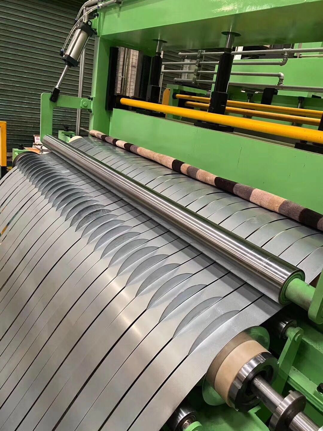 广东热浸镀锌板镀锌板dx51dz80镀锌板加工