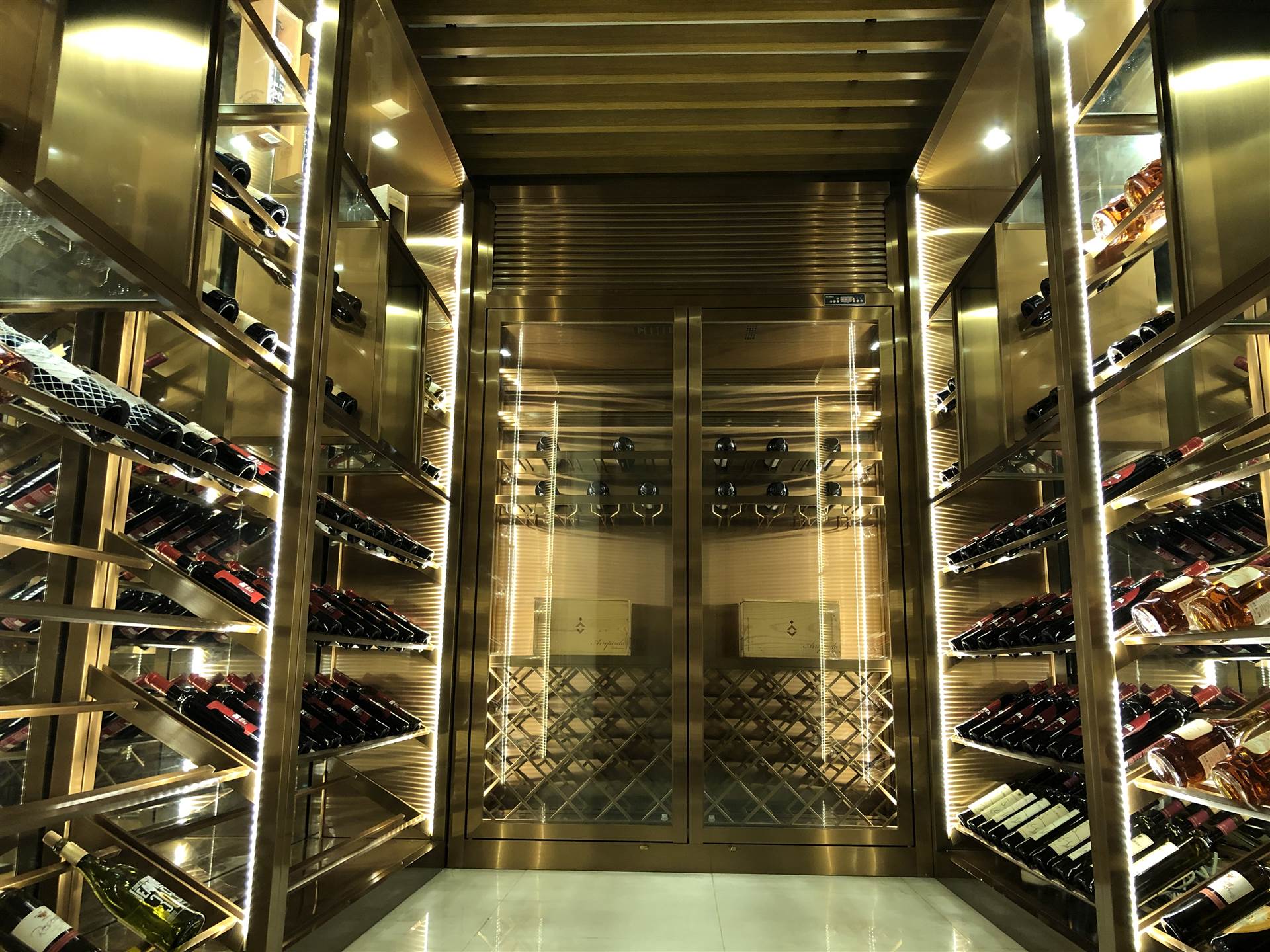 不锈钢恒温酒柜定制厂家 钢之源