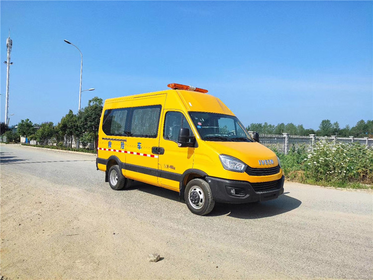 高速公路抢险救援车厂家直销 价格优惠 售后无忧
