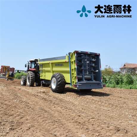 厂家批发有机肥抛洒车 四轮车带的扬粪机