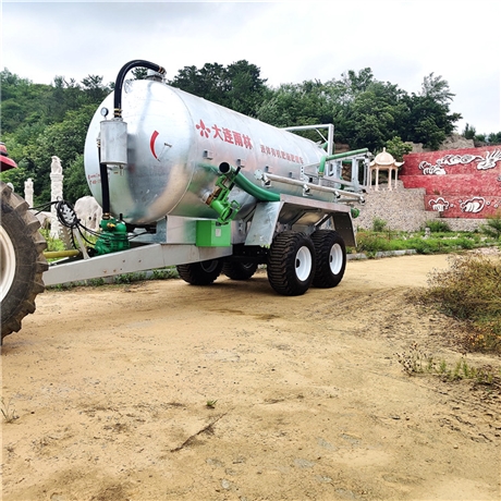 大型12立方液态肥撒施机 液体肥施肥车 大连工厂批发