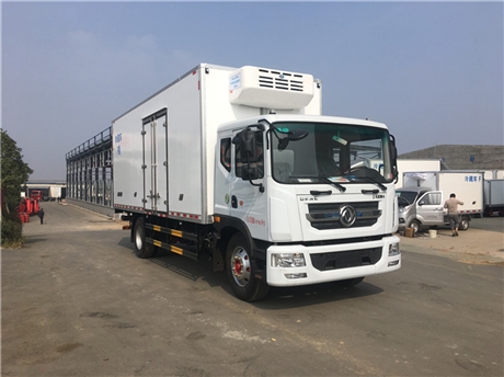御捷马72米冷藏车一辆