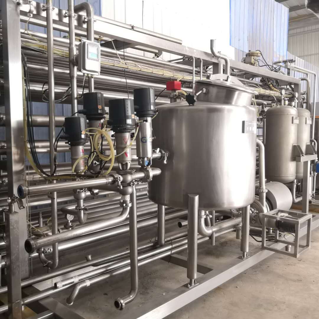 出售天巴杀菌机4.3吨流量带GEA均质机设备