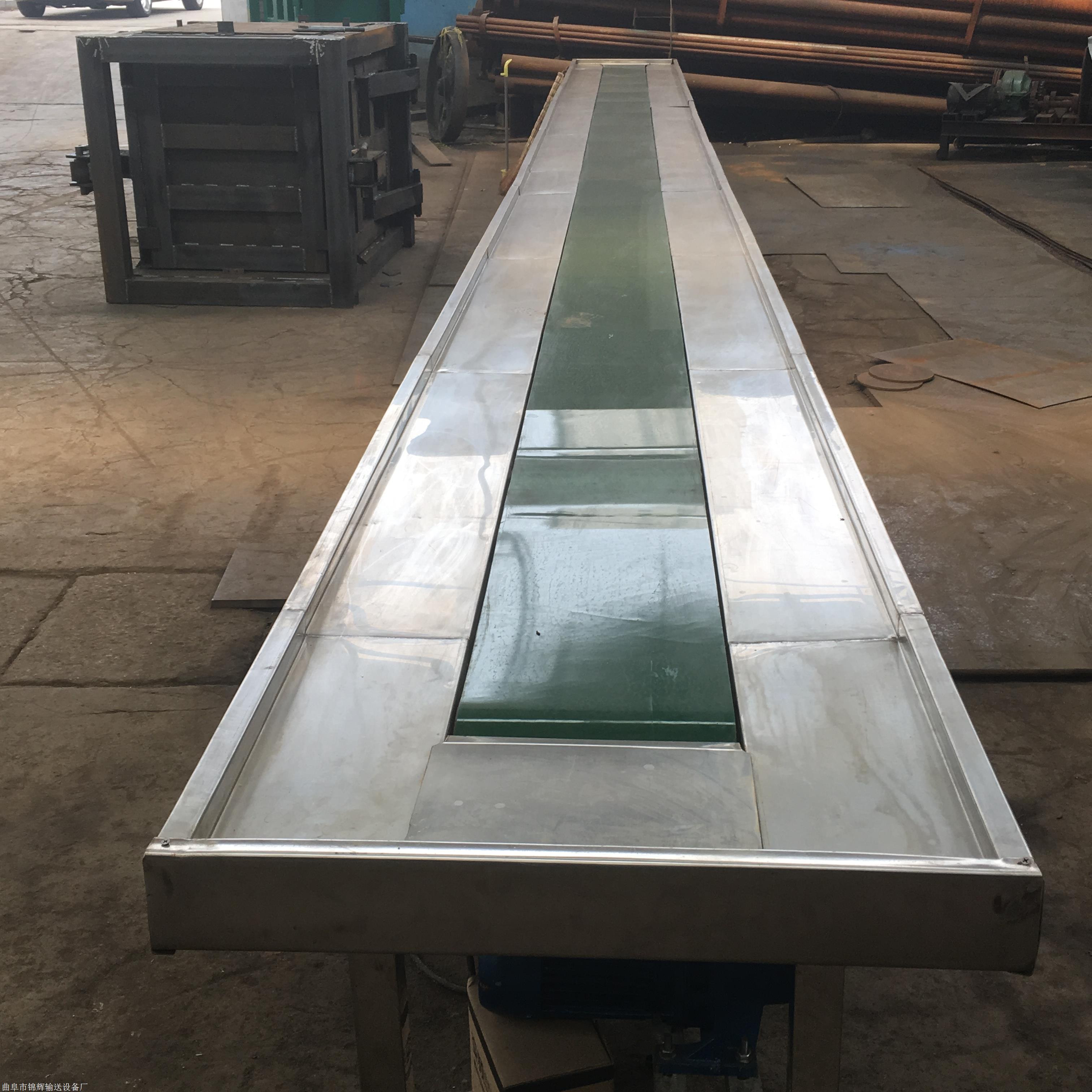 矿泉水瓶楼梯皮带输送机加格挡桶装水皮带输送机zcjb