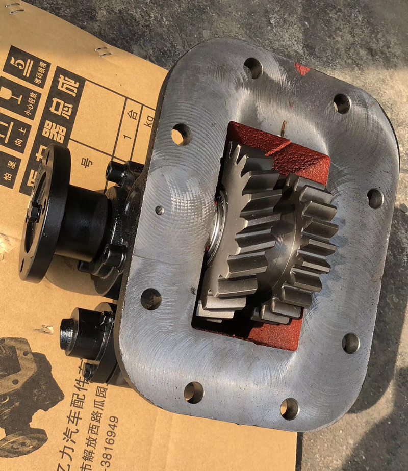 东风洒水车配件厂家 变速箱取力器报价 现货供应