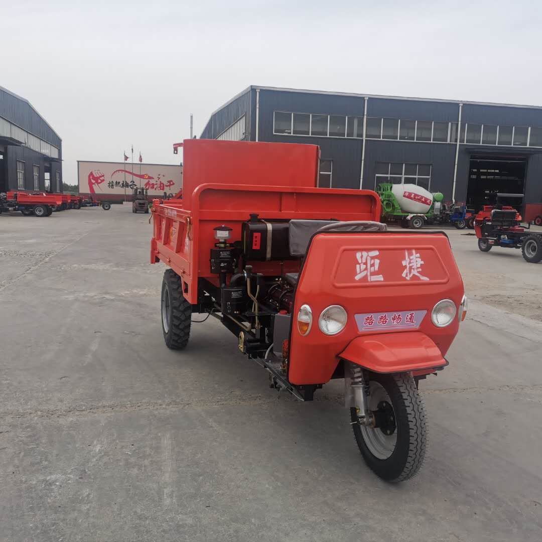 直銷三馬子農用車 爬坡能手柴油車 翻鬥工程車 帯篷柴油運輸車